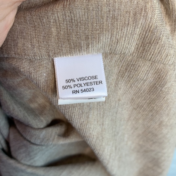 Banana Republic A-Line Side Zip Pleated Tan Dress sz 4 - Picture 5 of 7